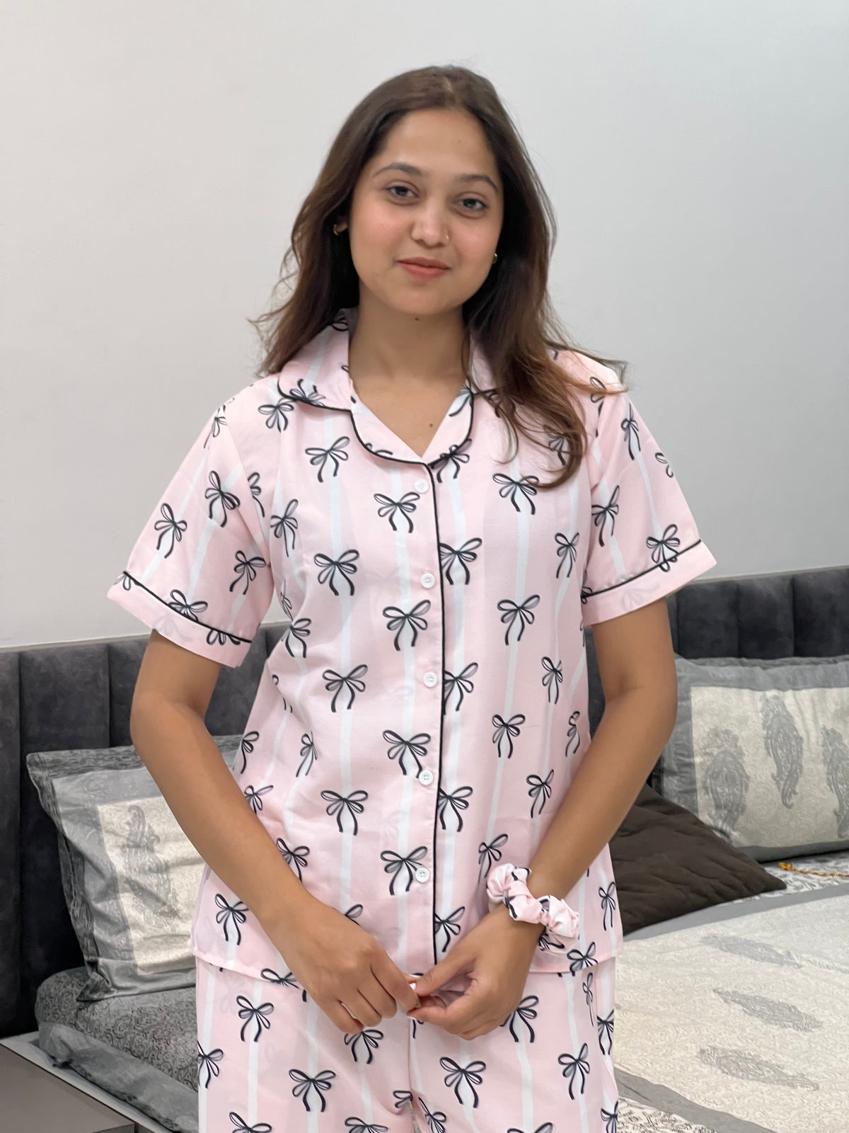 PINK BOW PRINT NIGHT SUITE