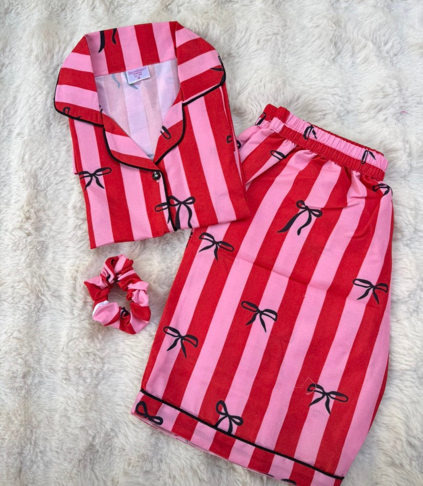 RED STRIPE BOW PRINT NIGHT SUITE SHORTS AND SHIRT